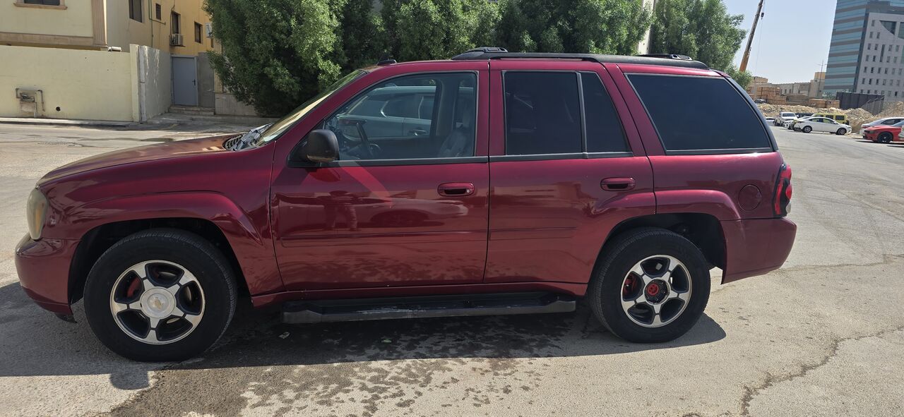 Riyadh, Vehicles, Cars & Trucks , SAR 7500,  Chevrolet Trailblazer,  2006,  Automatic,  763868 KM,    (7500 SAR Negotiable)