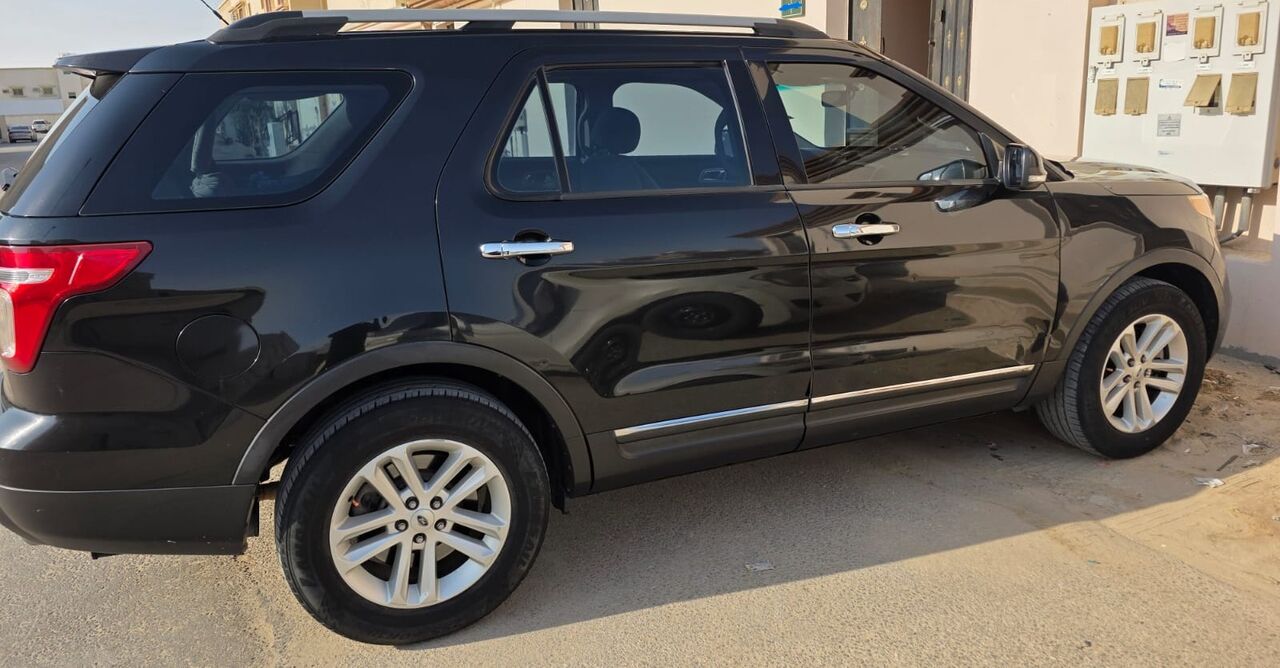 Nairyah, Vehicles, Cars & Trucks , SAR 30000,  Ford Explorer,  2013,  Automatic,  427000 KM,  Neat And Clean No Any Accident Report Is Clean