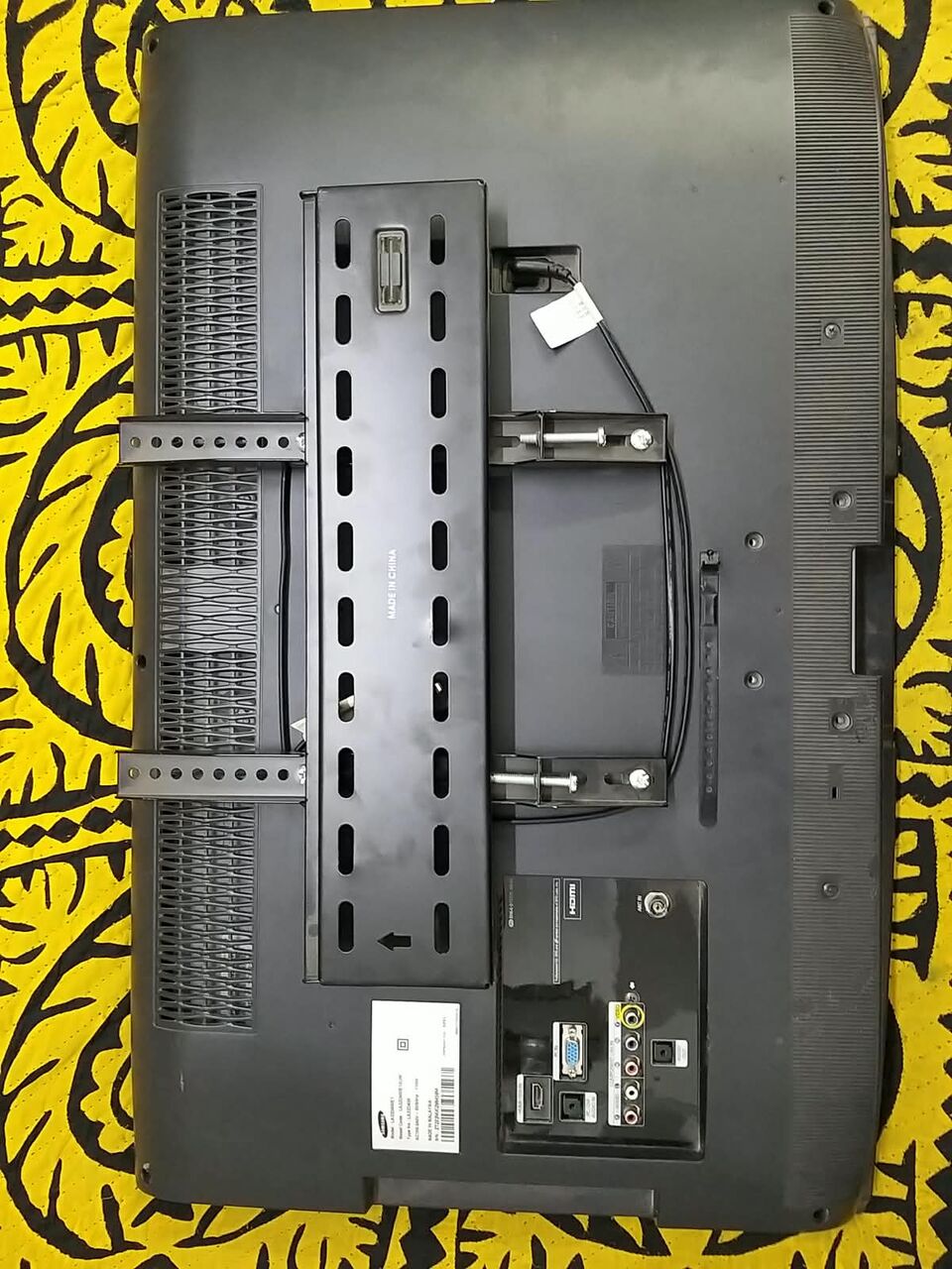 Madinah, Electronics, SAR 250,  Samsung Television 32