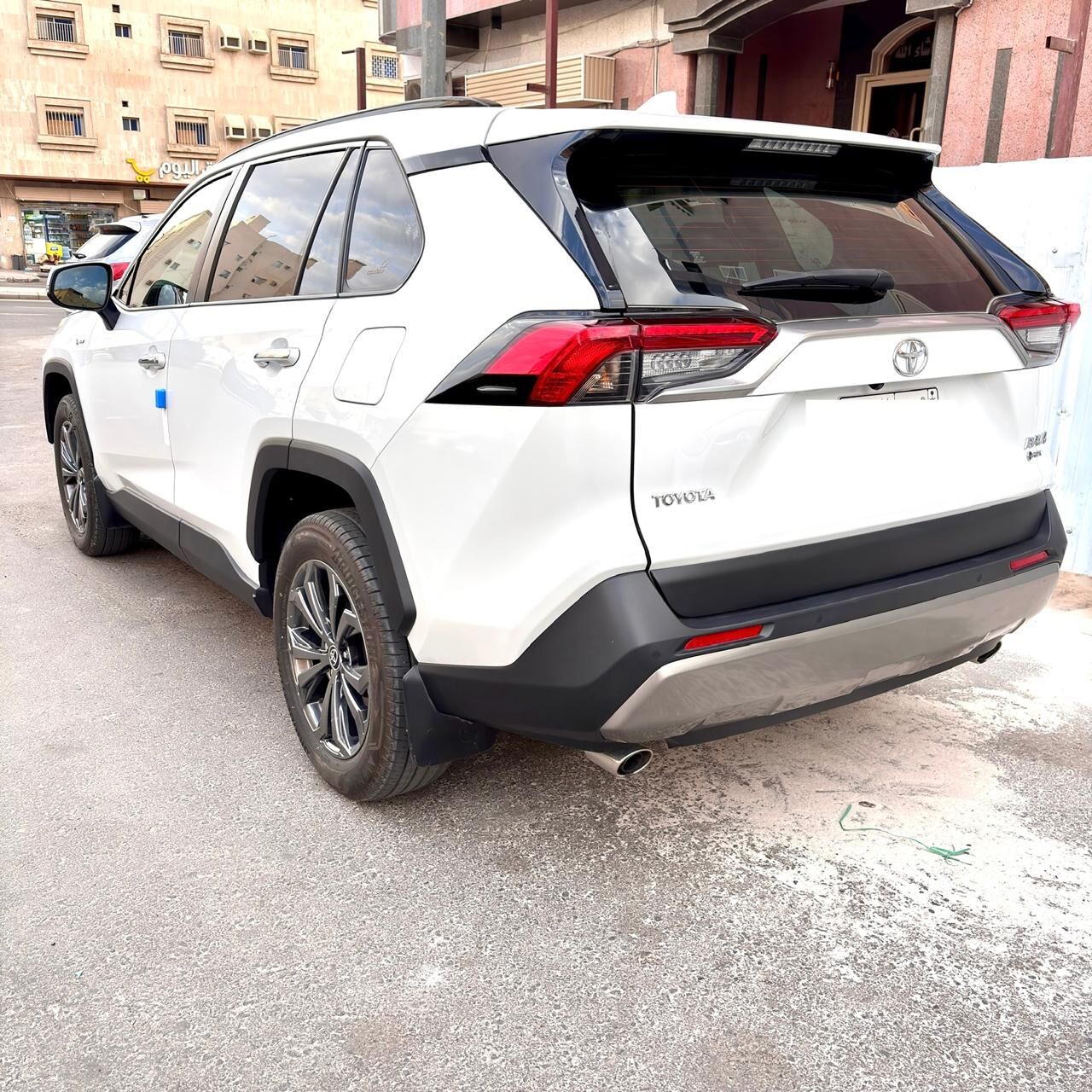 Madinah, Vehicles, Cars & Trucks , SAR 130000,  Toyota RAV4 Hybrid ADV HEV 4x4,  2025,  Automatic,  30000 KM,  Toyota Rav4 Hybrid, Full Option