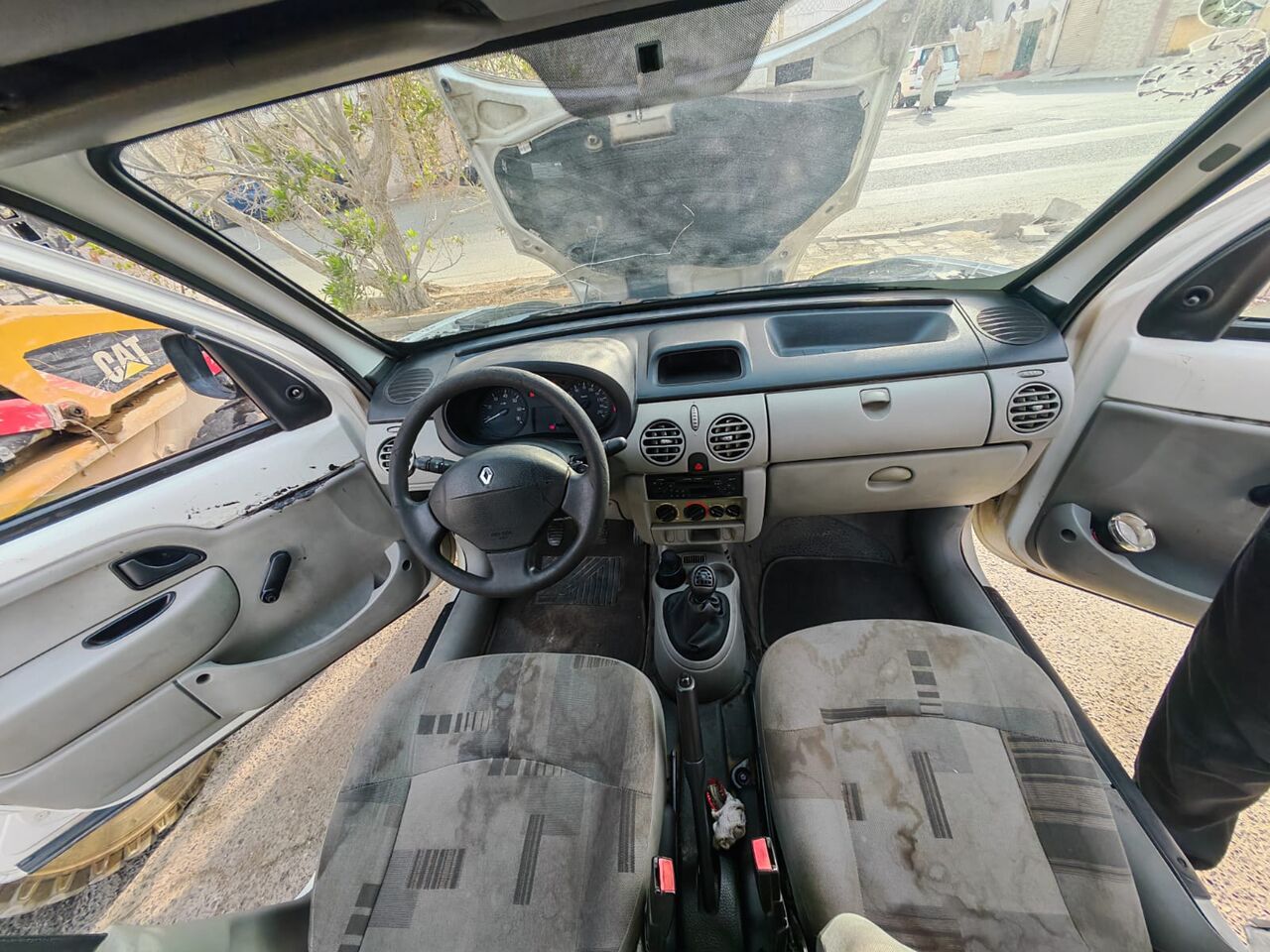 Jeddah, Vehicles, Cars & Trucks , SAR 10000,  Renault Kangoo Van,  2007,  Manual,  108 KM,