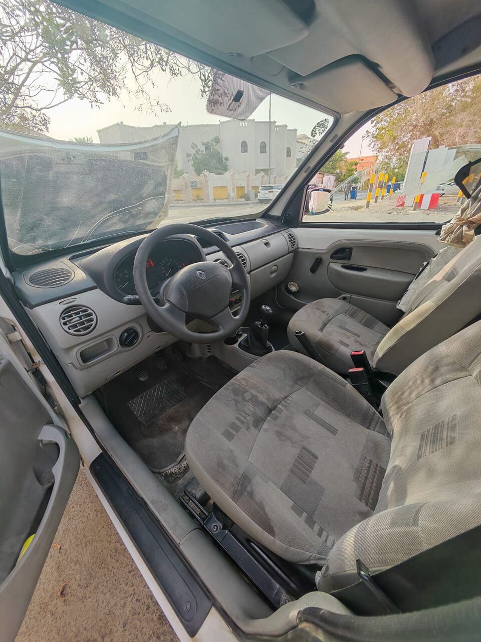 Jeddah, Vehicles, Cars & Trucks , SAR 10000,  Renault Kangoo Van,  2007,  Manual,  108 KM,