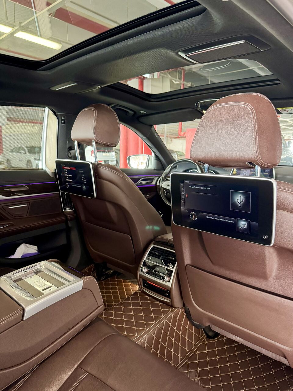 Riyadh, Vehicles, Cars & Trucks , SAR 133500,  Bmw 730,  2018,  Automatic,  73200 KM,  Li - Under Warranty - Full Option