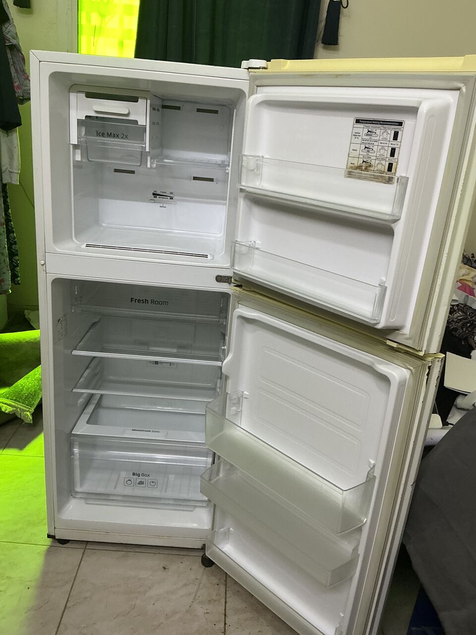 Al Mahjar, Electronics, SAR 700,  Refrigerator- Samsung 6 Star