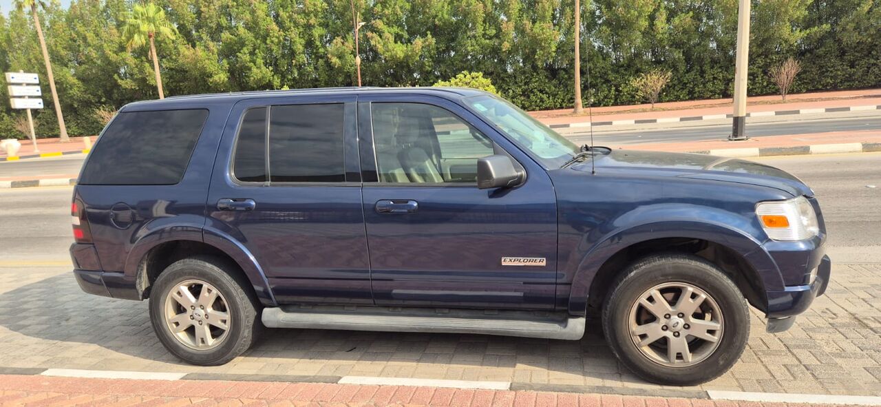 Riyadh, Vehicles, Cars & Trucks , Ford Explorer 4.0 XLT,  2007,  Automatic,  405000 KM,