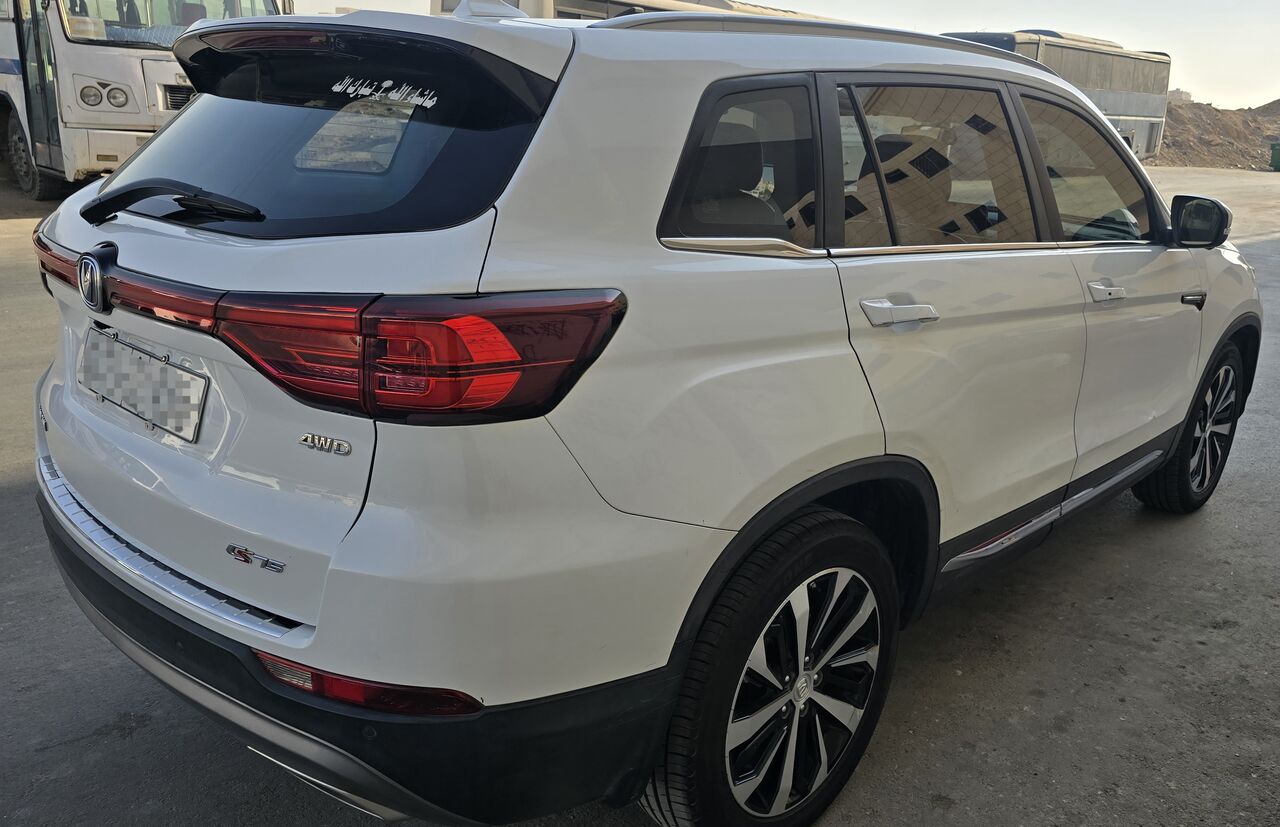 Al Wizarat, Vehicles, Cars & Trucks , SAR 60000,  Changan CS75,  2022,  Automatic,  56000 KM,   &ndash;  Model | Full Options | 4×4 | Excellent Condition