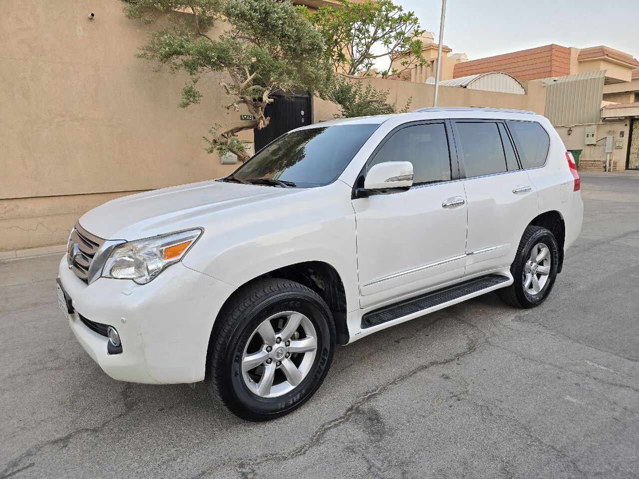 Olaya, Vehicles, Cars & Trucks , SAR 90000,  Lexus GX 460 Premium,  2010,  Automatic,  230000 KM,  Lexus GX460 Immaculate And Mint Condition