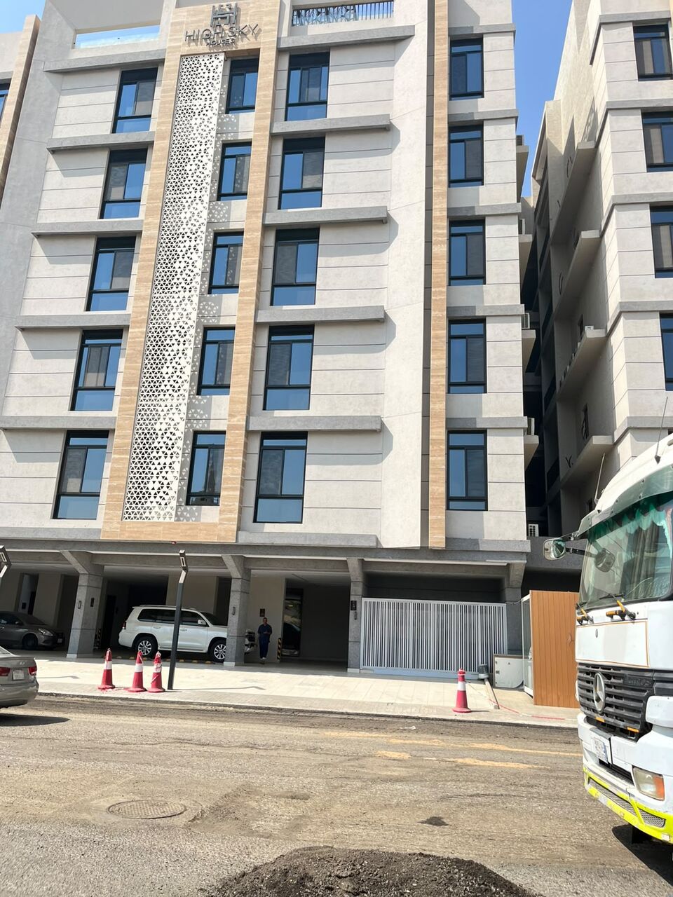 Jeddah, Apartments, Flats, Houses & Villas, SAR 42000/year,  Furnished,  3 BR,  118 Sq. Meter,  Apartment For Rent