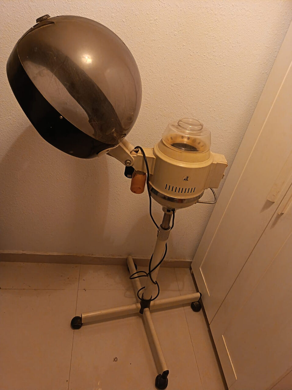 Jubail, Electronics, SAR 100,  Hair And Skin Steamer