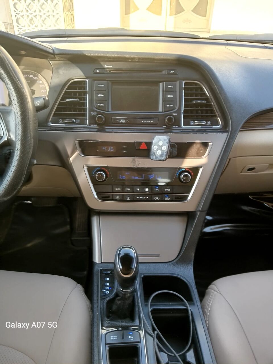 Riyadh, Vehicles, Cars & Trucks , SAR 220000,  Sonata 2017,  2017,  Automatic,  450000 KM,  URGENT SALE