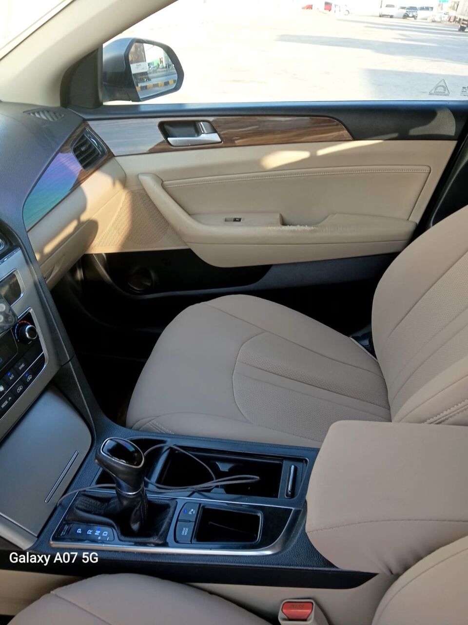 Riyadh, Vehicles, Cars & Trucks , SAR 220000,  Sonata 2017,  2017,  Automatic,  450000 KM,  URGENT SALE