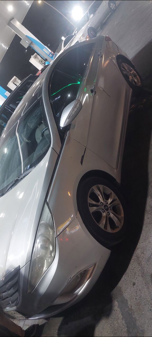 Riyadh, Vehicles, Cars & Trucks , SAR 22000,  Hyundai Sonata,  2011,  Automatic,  465000 KM,  2.0