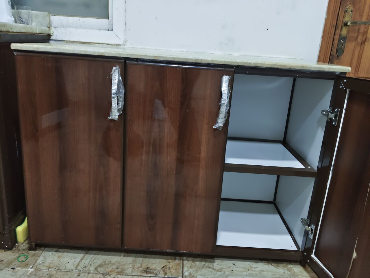 Al Thuqbah, Household Items, SAR 400,  Kitchen Cabinet For Sale Very Clean, Aluminum