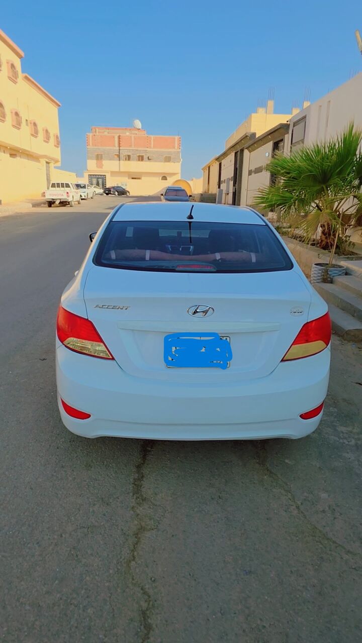 Madinah, Vehicles, Cars & Trucks , SAR 24000,  Hyundai Accent,  2017,  Automatic,  200600 KM,