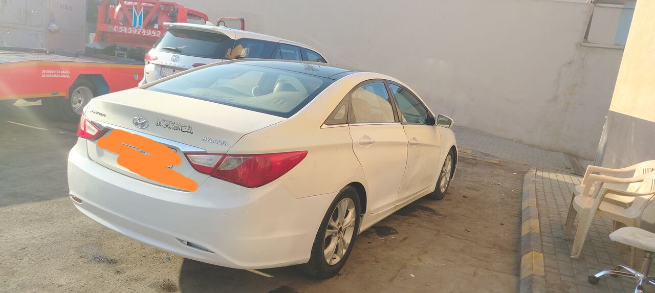 Riyadh, Vehicles, Cars & Trucks , SAR 15000,  Sonata 2012,  2012,  Automatic,  400000 KM,   For Sale