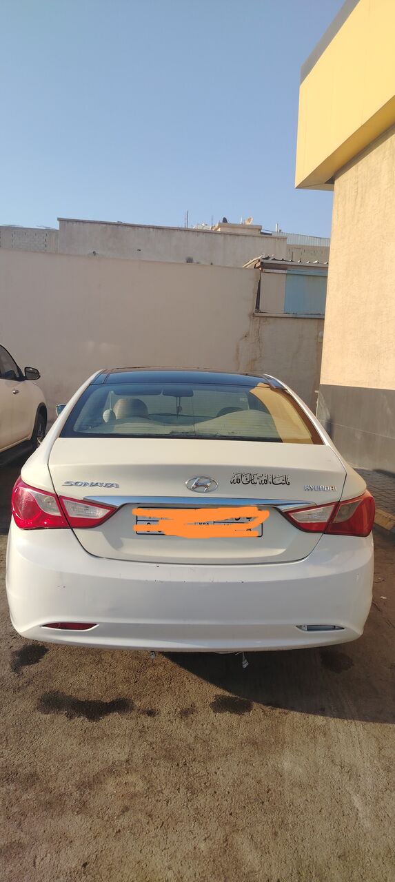 Riyadh, Vehicles, Cars & Trucks , SAR 15000,  Sonata 2012,  2012,  Automatic,  400000 KM,   For Sale