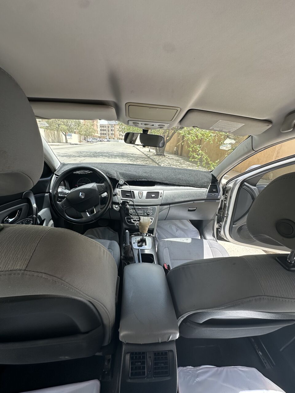 Al Malaz, Vehicles, Cars & Trucks , SAR 15000,  Renault Safrane,  2014,  Automatic,  222790 KM,  🚗 Renault Saffrane  For Sale – SAR 15,000 🚗