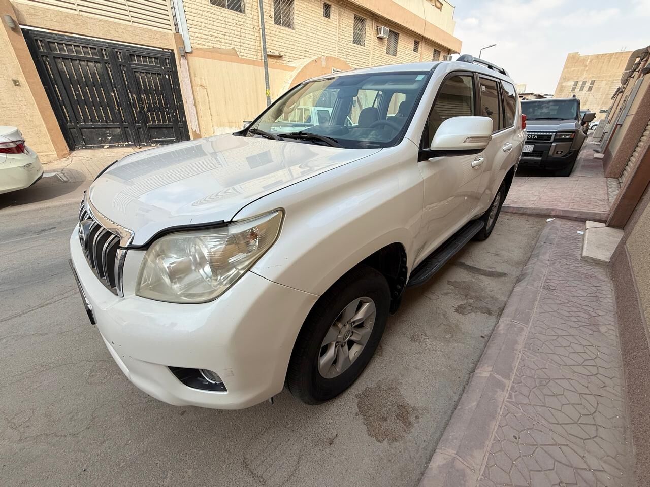 Riyadh, Vehicles, Cars & Trucks , SAR 53000,  Toyota Prado,  2012,  Automatic,  357000 KM,    (4-Cyl 4WD) &ndash; Engine, Gear & Chassis Guaranteed