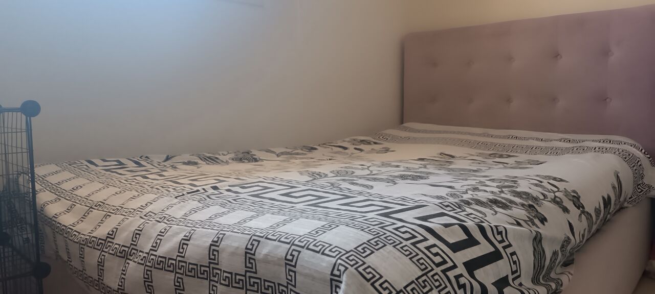Madinah, Furniture, SAR 650,  🛏️ Home Centre Bed For Sale  ✨💰 Selling For: SAR 650 (negotiable)