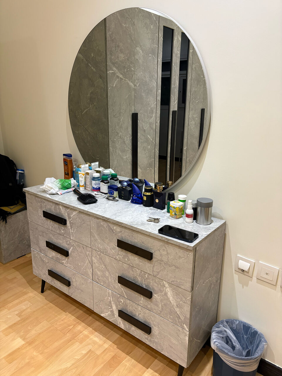 Riyadh, Furniture, SAR 1700,  Bedroom Furniture For Sell