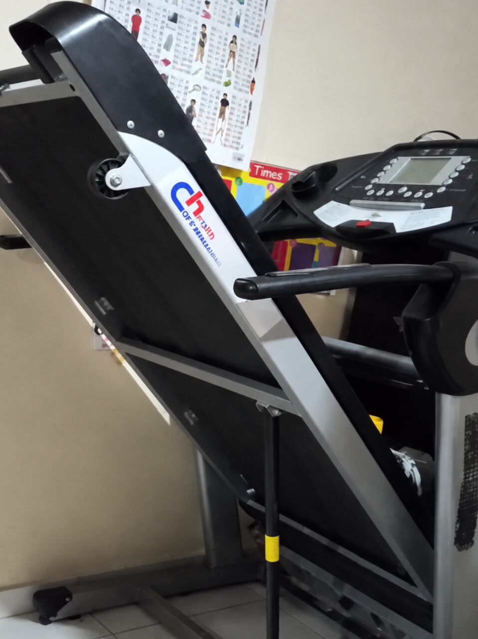 Riyadh, Sporting Goods, SAR 1500,  Heavy Duty Treadmill