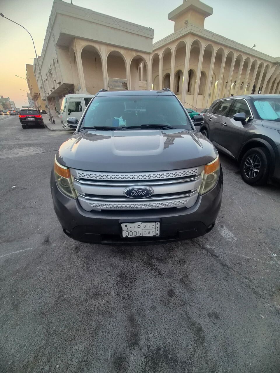 Riyadh, Vehicles, Cars & Trucks , SAR 38000,  Ford Explorer XLT, 4WD,  2013,  Automatic,  282000 KM,   Ford Explorer XLT 4WD For Sale