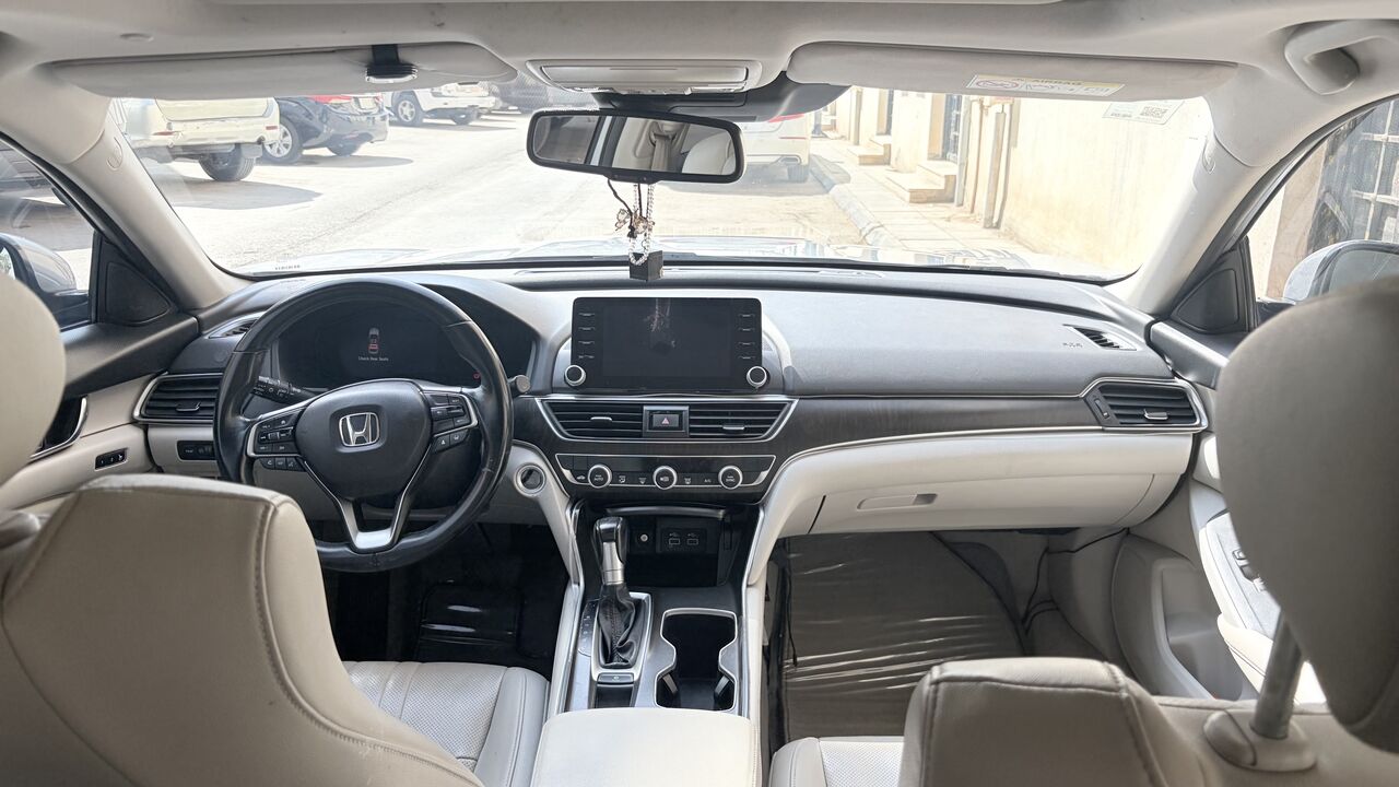 Riyadh, Vehicles, Cars & Trucks , SAR 85000,  HONDA ACCORD EX-L 2021 | 1.5 TURBO,  2021,  Automatic,  118500 KM,  🚘 FOR SALE: |  ✨ Single Owner | 118,500 KM | Premium Fea