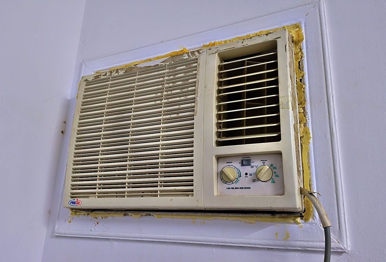 Bani Malik, Air Conditioners, SAR 500,  1.5 Ton Ac In Good Condition