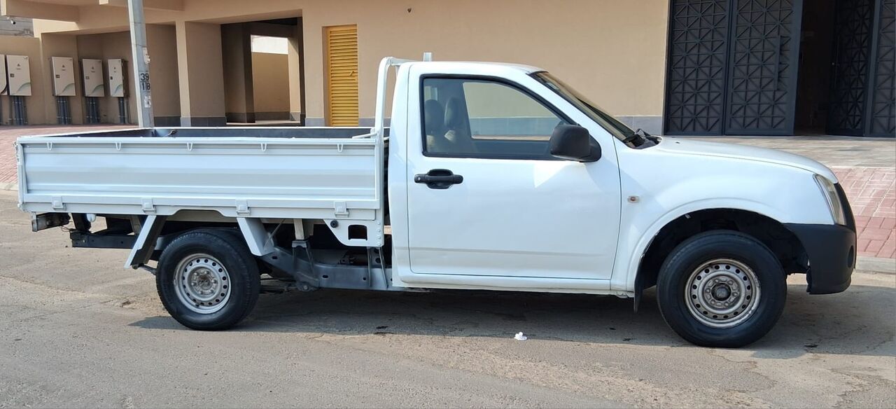 Jeddah, Vehicles, Cars & Trucks , SAR 26500,  Isuzu D-MAX,  2008,  Manual,  440000 KM,    For Sale