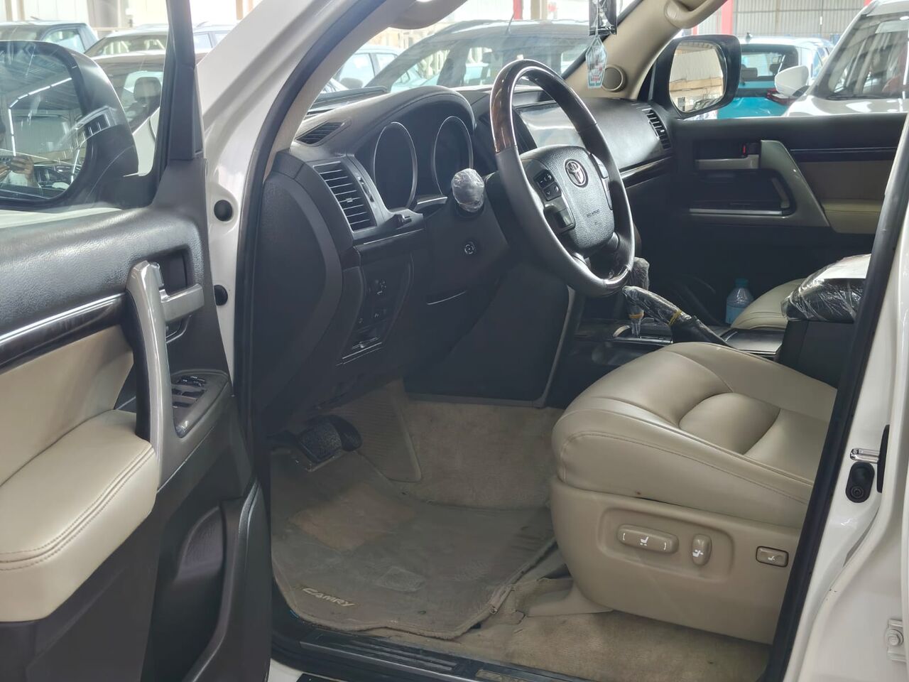 Riyadh, Vehicles, Cars & Trucks , SAR 84000,  Toyota Land Cruiser,  2010,  Automatic,  284000 KM,  Want To Know More