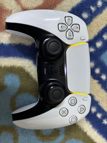 Hara, Video Games, SAR 200,  Ps5 Dual Sense Controller For Sale In Excellent Condition