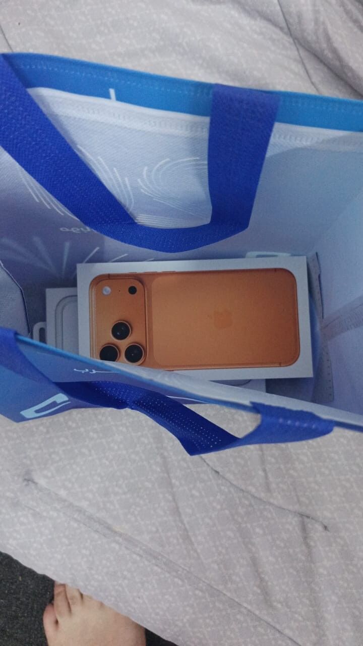 Dammam, Mobile Phones, SAR 4600,  Iphone 17 Pro Max 256 Gb Cosmic Brand New Not Open Box