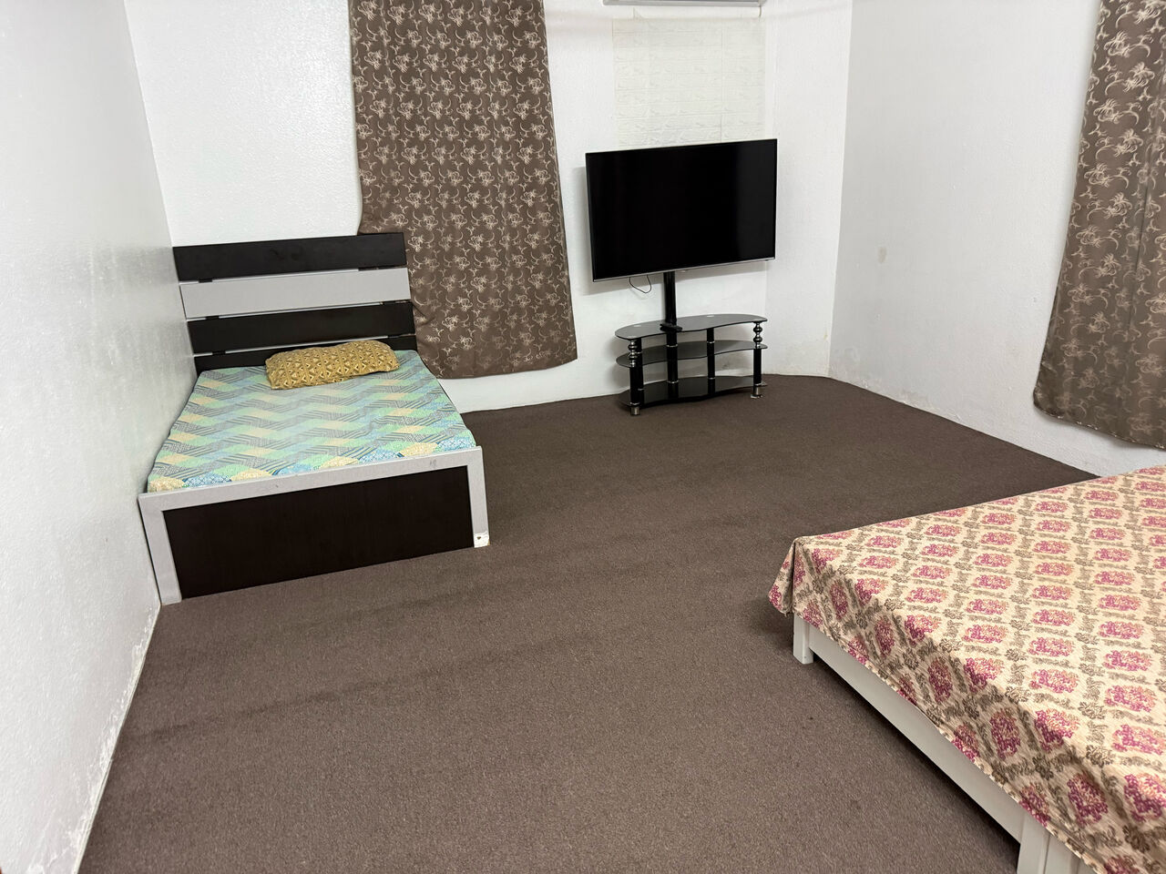 Al Naseem, Apartments, Flats, Houses & Villas, 2 BR,  Furnishaed Family Flat Available For Rent
