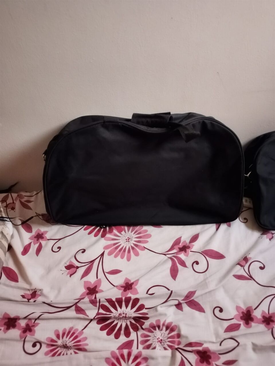 Hara, Free Items, SAR 25,  Travelling & Laptop Bags