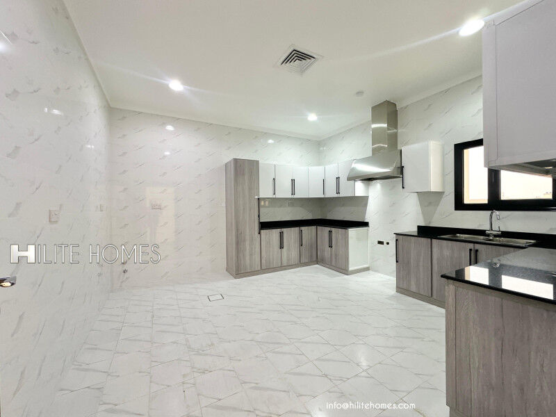 Rumaithiya, Apartments, Flats, Houses & Villas, KWD 850/month,  4 BR,  Spacious Four Bedroom Floor With Balcony For Rent In Rumaithya