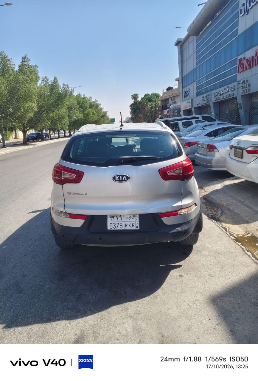 Riyadh, Vehicles, Cars & Trucks , SAR 25000,  Kia Sportage,  2012,  Automatic,  343047 KM,  In Good Condition