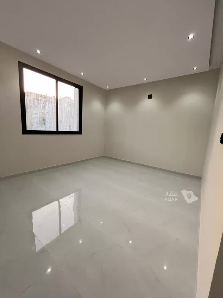 Riyadh, Apartments, Flats, Houses & Villas, SAR 4500/month,  5 BR,  Brand New 5-Bedroom Townhouse For Rent &ndash; Taibah Close Distance To Blue Line Metro