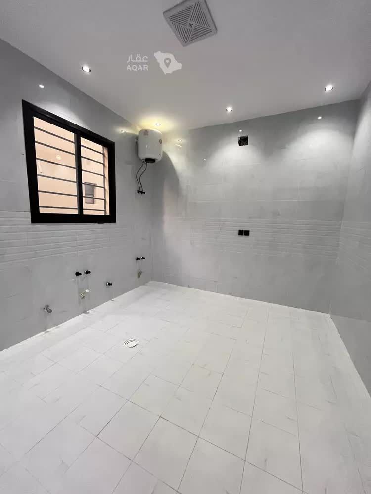 Riyadh, Apartments, Flats, Houses & Villas, SAR 4500/month,  5 BR,  Brand New 5-Bedroom Townhouse For Rent &ndash; Taibah Close Distance To Blue Line Metro