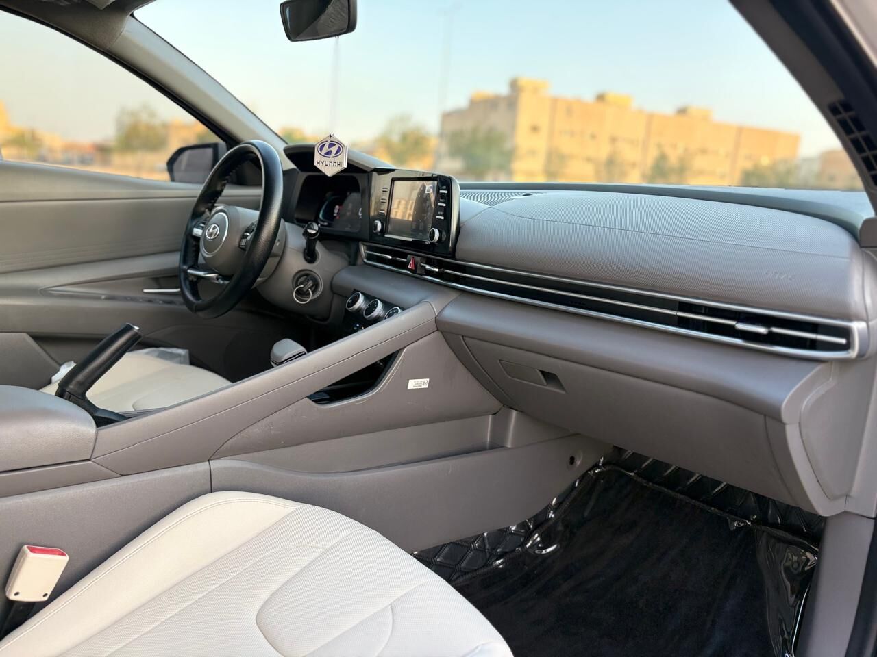 Riyadh, Vehicles, Cars & Trucks , SAR 59000,  HYUNDAI ELANTRA,  2025,  Automatic,  40000 KM,  NEAT AND CLEAN  ORIGINAL PAINT A