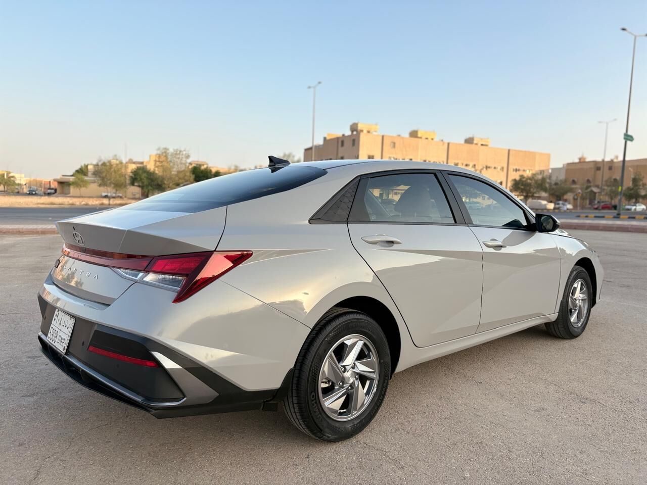 Riyadh, Vehicles, Cars & Trucks , SAR 59000,  HYUNDAI ELANTRA,  2025,  Automatic,  40000 KM,  NEAT AND CLEAN  ORIGINAL PAINT F