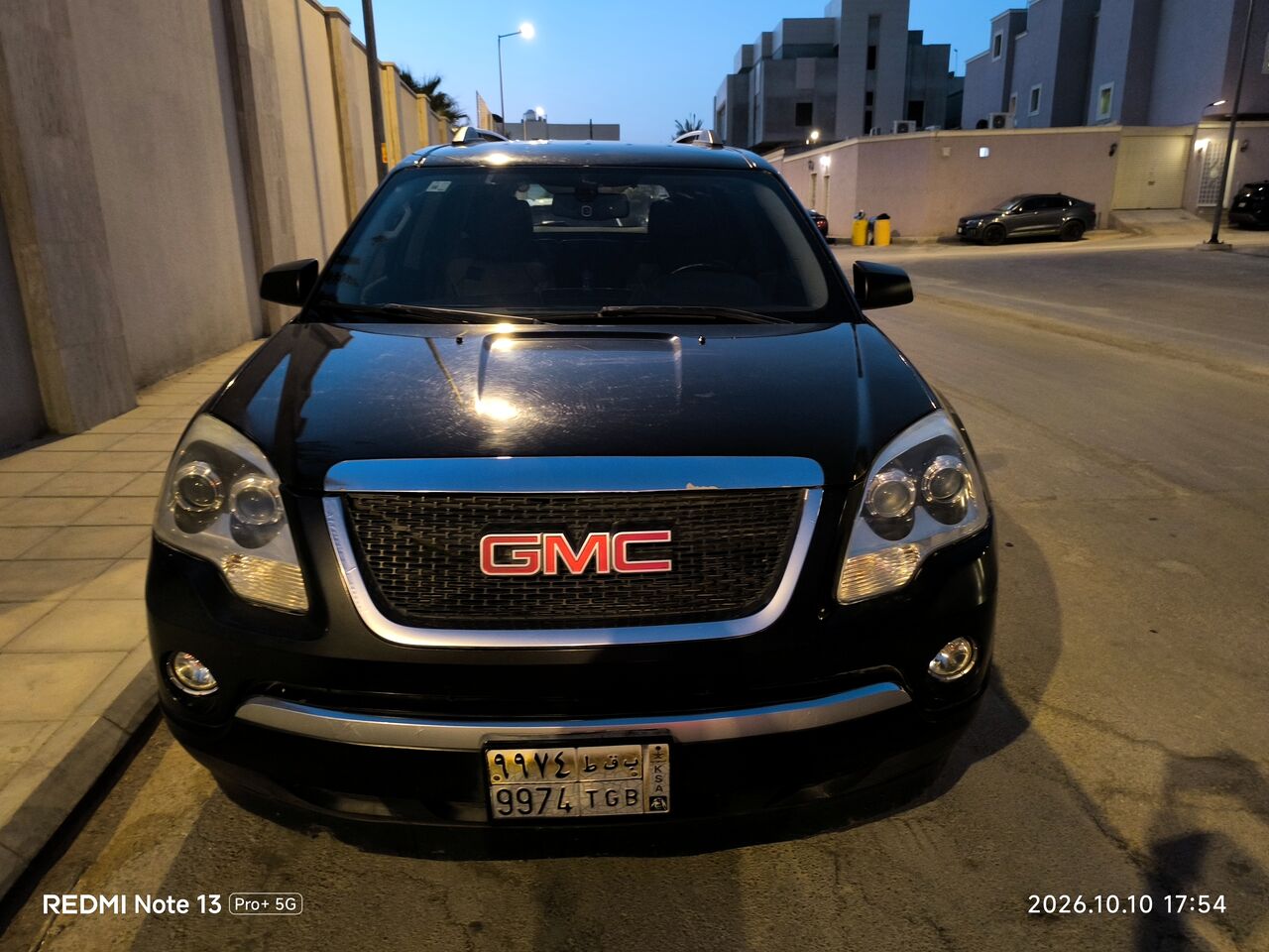 Riyadh, Vehicles, Cars & Trucks , SAR 19000,  Gmc Acadia,  2011,  Automatic,  302000 KM,  Filipino Owner. Car Is Maintained All The Time.