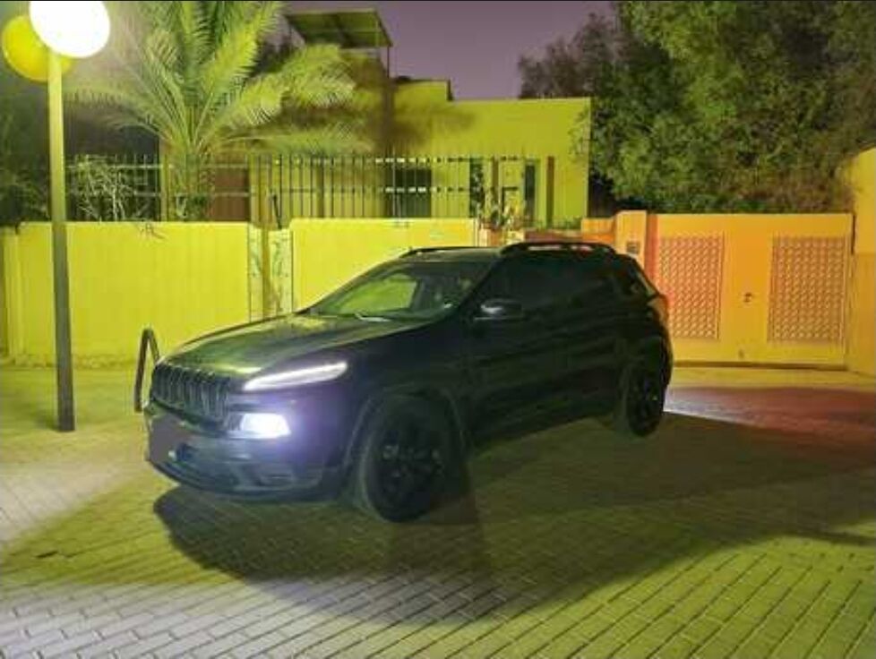 Riyadh, Vehicles, Cars & Trucks , SAR 30,  Jeep Cherokee Sports 2016. Powerful, Reliable SUV,  2016,  Automatic,  197 KM,