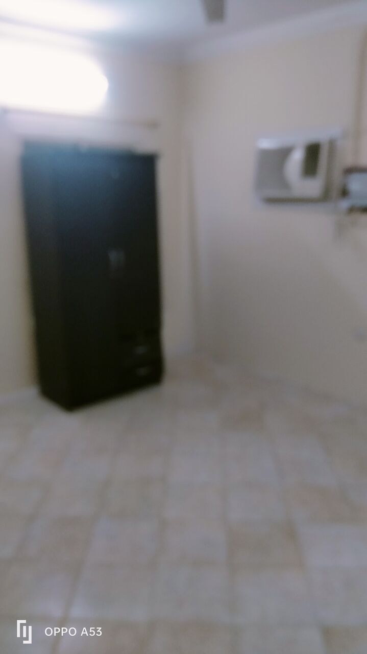 Gudaibiya, Apartments, Flats, Houses & Villas, BHD 140/month,  Semi Furnished Studio Flat For Rent In Gudaibiya ( Including Electricity)
