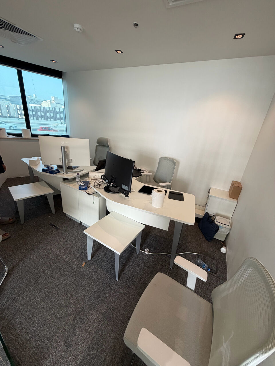 Jeddah, Offices, 6 BR,  🏢 **Fully Furnished Office For Rent – Ready To Move In!**