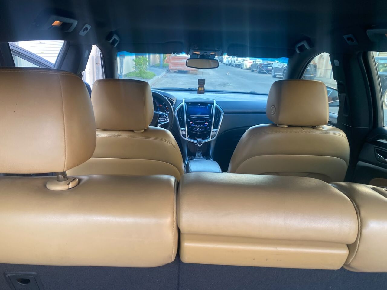 Jeddah, Vehicles, Cars & Trucks , SAR 25000,  Cadillac SRX,  2014,  Automatic,  260000 KM,   Price Negotiable