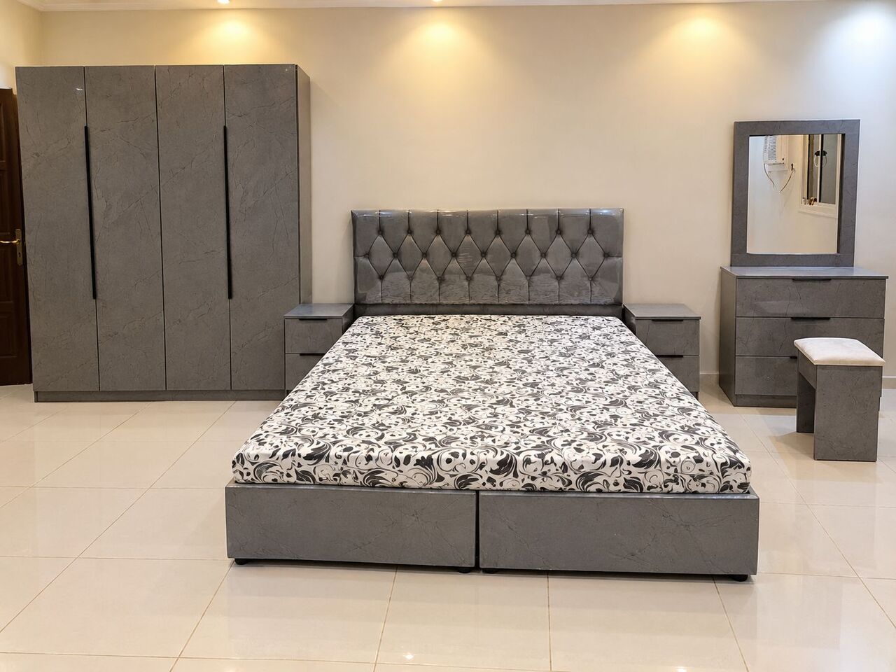 Al Mahjar, Furniture, SAR 1600,  Complete Bedroom Set Available Brand New With Best Quality In All Colors Available