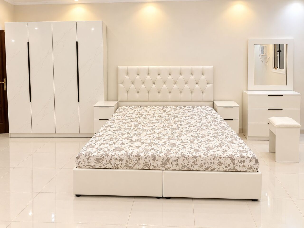 Al Mahjar, Furniture, SAR 1600,  Complete Bedroom Set Available Brand New With Best Quality In All Colors Available