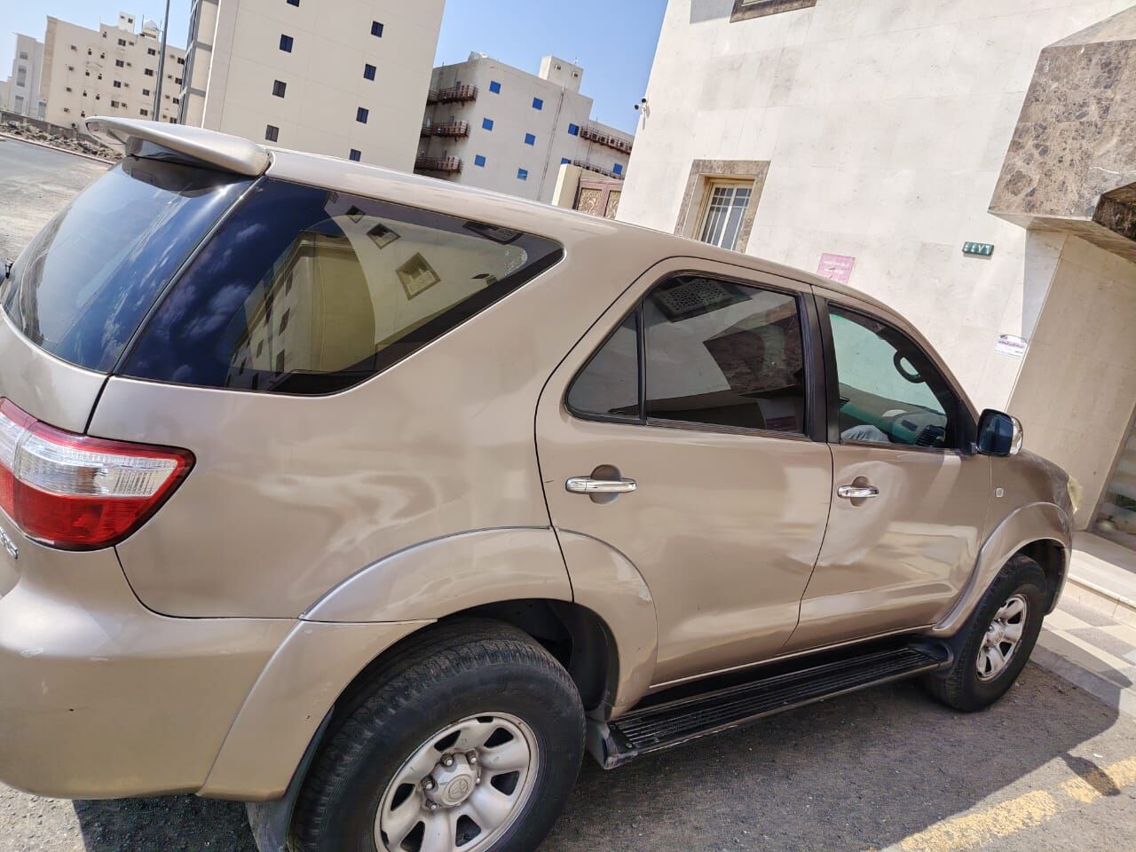 Madinah, Vehicles, Cars & Trucks , SAR 33000,  Toyota Fortuner,  2010,  Automatic,  483000 KM,  URGENT SALE