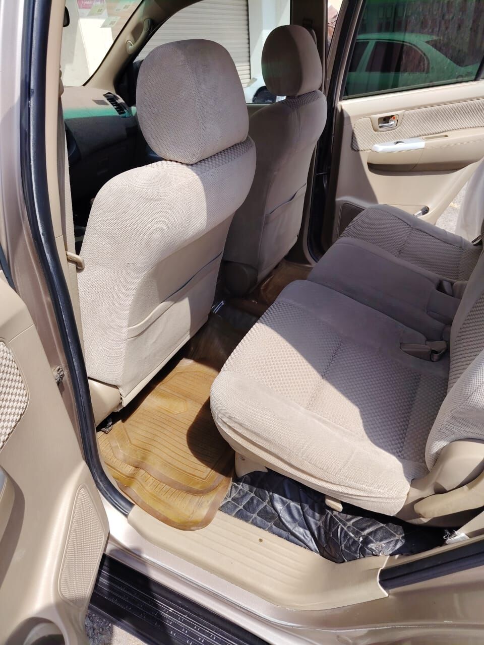 Madinah, Vehicles, Cars & Trucks , SAR 33000,  Toyota Fortuner,  2010,  Automatic,  483000 KM,  URGENT SALE