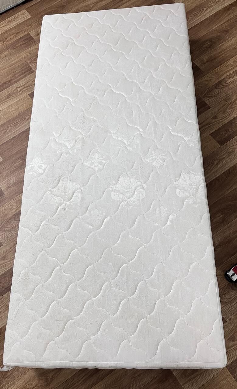 Al Malaz, Furniture, SAR 150,  Single Bed For Sale In Excellent Condition - 200*90 Cm Size